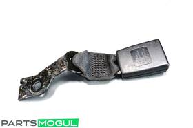 A2128600669 Mercedes-benz 2010-2016 E Class W212 Rear Center Seat Belt Buckle Oem