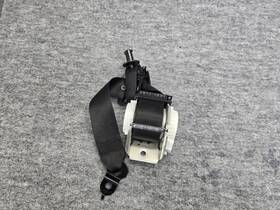 A2228601685 Mercedes-benz Rear Center Seat Belt Seatbelt Retractor W222 S560 S550 S63 Oem