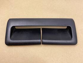 A2046950159 Mercedes Genuine Oe 04-12 W204 Rear Seat Belt Guide Piece Trim Cover Oem