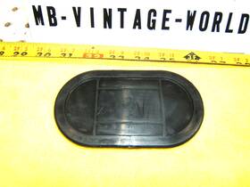 Mercedes / Kangol 69-73 W108 Genuine W109 Trunk Wall Access L Or R Plastic Black 1 Cover