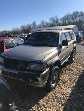 210-52479 Mitsubishi Seat Belt Front Bucket Driver Retractor Fits 00-02 Montero Sport 341897