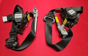 7000f747xa Mitsubishi 2018 - 2025 Eclipse Cross Front Left / Right Seat Belt Set Black