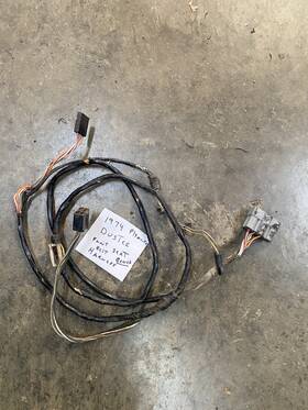 18-d-74 Mopar 74 Duster Front Bench Seat Belt Wire Hareness A-body See Pic Ships Free