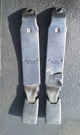 5gv891dvad Mopar Rear Seat Belt Buckle 03-05 Ram Center And Lh