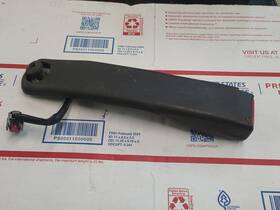 5gw371dvae Mopar 2002 - 2005 Dodge Ram Dark Gray Driver Front Left Seatbelt Buckle Oem 5gw371dvac 5gw371dvae Mopar 2002 - 2005 Dodge Ram Dark Gray Driver Front Left Seatbelt Buckle Oem 5gw371dvac