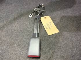 Nissan 637719763a 2013-2021 Nv200 Front Right Passenger Side Seat Belt Seatbelt Buckle Oem