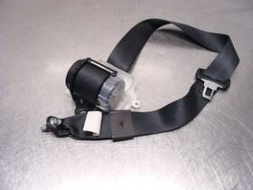641567663c Nissan Kicks Sv Rear Center Seat Belt Retractor 18 19 20