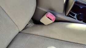 86842ja08b Nissan 2007-2010 Altima Passenger Right Front Seat Belt Buckle Receiver Blond C