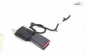 88842-5na8a Nissan 2019-2021 Infiniti Qx50 Center Second Row Seat Belt Outer Buckle Black Oem