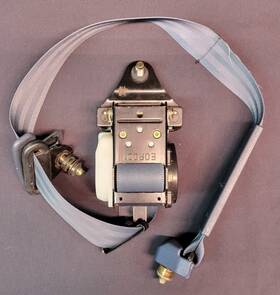 Tk-521-g760 Nissan 86-97 Oem Seat Belt Retractor