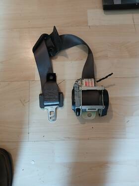 5204695 Oem 01 -05 Chrysler Pt Cruiser Seat Belt Front Bucket Passenger Rh Retractor 5204695 Oem 01 -05 Chrysler Pt Cruiser Seat Belt Front Bucket Passenger Rh Retractor
