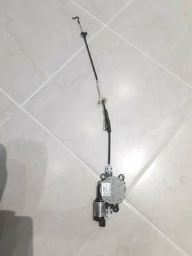 8532425 Oem 2014-2018 Volvo S60 Front Passenger Right Seat Lumbar Adjustment Motor