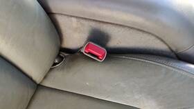 12474644 Oldsmobile 98-01 Olds Bravada Passenger Right Front Seat Belt Buckle Receiver Pewter 922 12474644 Oldsmobile 98-01 Olds Bravada Passenger Right Front Seat Belt Buckle Receiver Pewter 922