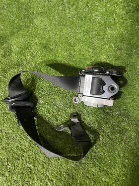 72117367249 Original Bmw Left Front Upper Seat Belt Safety Black Oem F25 F26 X3 X4 2011-17