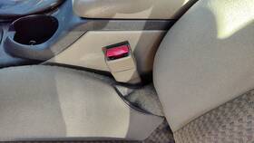 12453495 Pontiac 99-05 Grand Am Driver Left Front Seat Belt Buckle Receiver 52d Dark Taupe