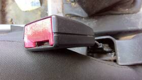210-00255 Pontiac Seat Belt Front Bucket Driver Buckle Fits 09-11 Aveo 482970