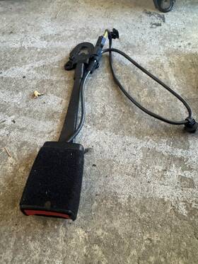 7p0857755ylz Porsche Macan Front Left Driver Seatbelt Seat Belt Buckle Oem 2015 - 2022