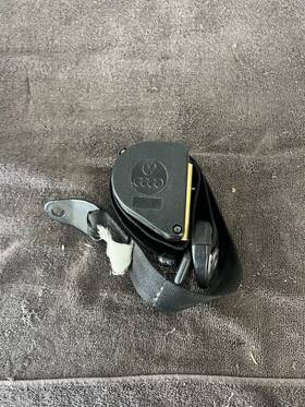 911.803.126.06 Porsche 911 G Body Seat Belt 911.803.126.06 Porsche 911 G Body Seat Belt