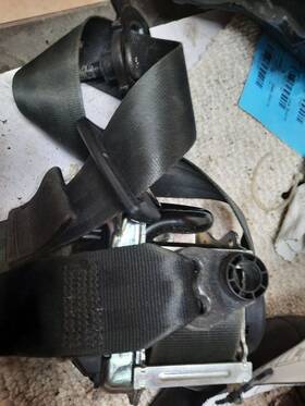 210-53974 Rover Seat Belt Front Bucket Driver Buckle Fits 15-21 Discovery Sport 1667622