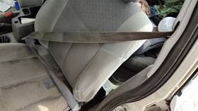22678003 Saturn 2000-05 L100 Driver Left Front Seat Belt Retractor Oem Shoulder Gray 96b