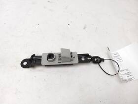 210.sc1309 Scion Right Seat Belt Adjuster For Toyota 2009
