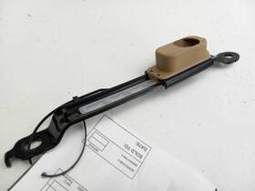 211.su1s05 Subaru 2005 Forester Front Right Seat Belt Adjuster