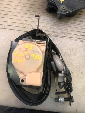 64621fe070ne Subaru 2005 Wrx Front Driver Left Seat Belt Retractor