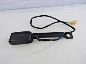 64631sg010vh Subaru 2014-2018 Forester Front Seat Belt Buckle Left Driver Side Black Oem