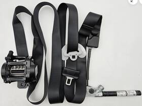 1105821-01-g Tesla 2017-2023 Model 3 Front Right Passenger Seatbelt Black And Pretensioner Oem