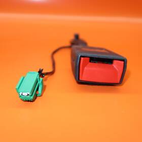 1614220-00-c Tesla Model X Buckle 1st Row Right 2021 2022 2023 Plaid Oem
