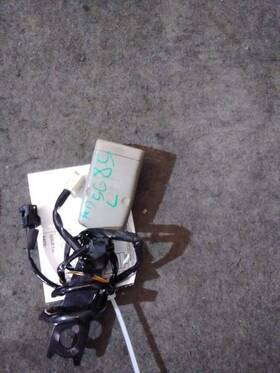 210-51411 Toyota Seat Belt Front Bucket Driver Buckle Power Seats Fits 05-07 Sequoia 2890789
