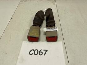 210-51798 Toyota 2008 Corolla Rear Left Driver Side Seat Belt Buckle Oem 210-51798 Toyota 2008 Corolla Rear Left Driver Side Seat Belt Buckle Oem