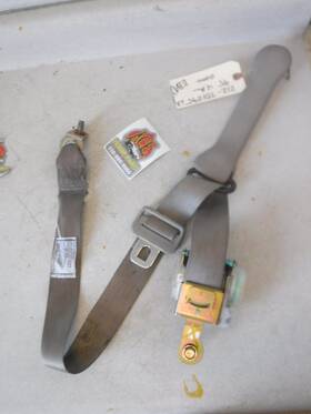 212.to1295 Toyota 93-95 4runner 4-door Left Drivers Side Rear Seat Shoulder Belt Tan 212.to1295 Toyota 93-95 4runner 4-door Left Drivers Side Rear Seat Shoulder Belt Tan