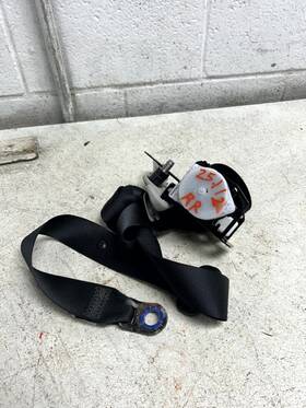 212.to1522 Toyota 2022 4 Runner Passenger Right Side 2nd Row Rear Black Seat Belt Oem