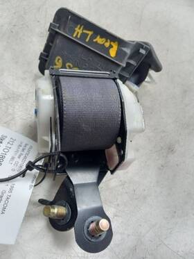 212.to1895 Toyota 95 Tacoma Rear Driver Left Seat Belt Blk-fe11 212.to1895 Toyota 95 Tacoma Rear Driver Left Seat Belt Blk-fe11