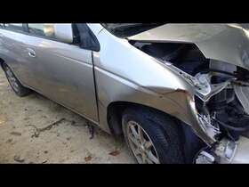 212.to1a02 Toyota Prius 2002 Seat Belt Rear