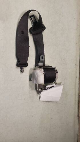 212.to1e20 Toyota Corolla 2020 Rear Mid Seat Belt