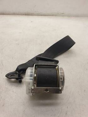 Toyota 212.to1g07 2007 Yaris Base Driver Side Rear Seat Belt Assembly