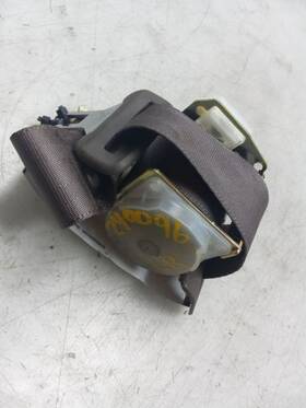 212.to1h97 Toyota 1997 Camry Le Driver Side Rear Seat Belt Assembly