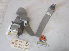 212.to1s05 Toyota 05-07 Sequoia Right Passenger Side Rear Second 2nd Row Shoulder Seat Belt 212.to1s05 Toyota 05-07 Sequoia Right Passenger Side Rear Second 2nd Row Shoulder Seat Belt