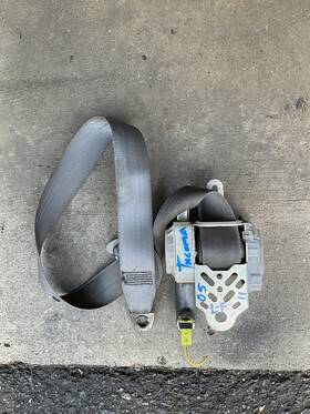 46832-442308 Toyota Tacoma Crew Cab Seat Belt Front Driver Side 2005 2011