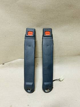 4runne Toyota 1990-1995 4runner Front Seatbelt Buckle Receivers Gray Oem Bucket Seat