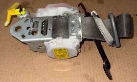 5319-p Toyota 2011-2014 Sienna Front Left Driver Seat Belt Retractor Oem Gray 5319-p Toyota 2011-2014 Sienna Front Left Driver Seat Belt Retractor Oem Gray