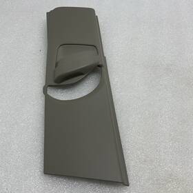 73136-06030 Toyota 2009-2013 Corolla Front Left Driver Seat Belt Anchor Plate 73136-06030 Toyota 2009-2013 Corolla Front Left Driver Seat Belt Anchor Plate