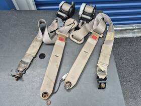 73220-35022-e1 Toyota 90-95 4runner Front Seat Belt Set - Buckles And Recievers Oak Tan Buckets