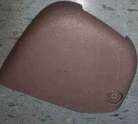 73224-0c010 Toyota 2000-06 Tundra Sequoia Left Lh Seat Belt Retractor Cover