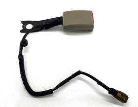 73230-35730-e0 Toyota 1999-02 4runner Limited Seat Belt Front Buckle Passenger Latch Tan Oak