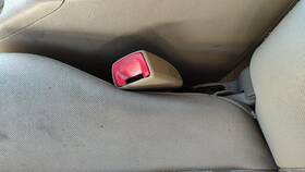 732300r010b0 Toyota 2009-12 Rav-4 Driver Left Front Seat Belt Buckle Receiver Oem Sand Beige
