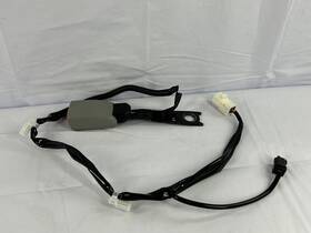 7323042120b2 Toyota 2006-2012 Rav4 Front Left Driver Seat Belt Buckle Assembly Gray Oem