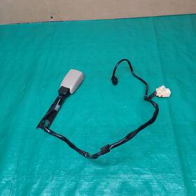 73240-02030-b1 Toyota 2003 Corolla Left Front Driver Seat Belt Buckle Oem